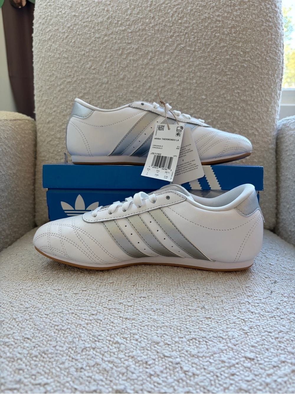 adidas Taekwondo Lace Low Top Sneakers Cloud White/Silver Metallic Gum JS1192